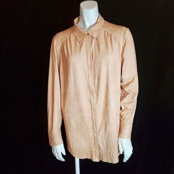 Chico's Pink Button Down Shirt (2) - Picture 2 of 6